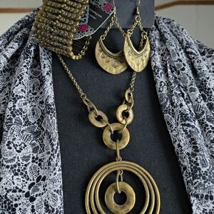Elegant Brass Jewelry Set
